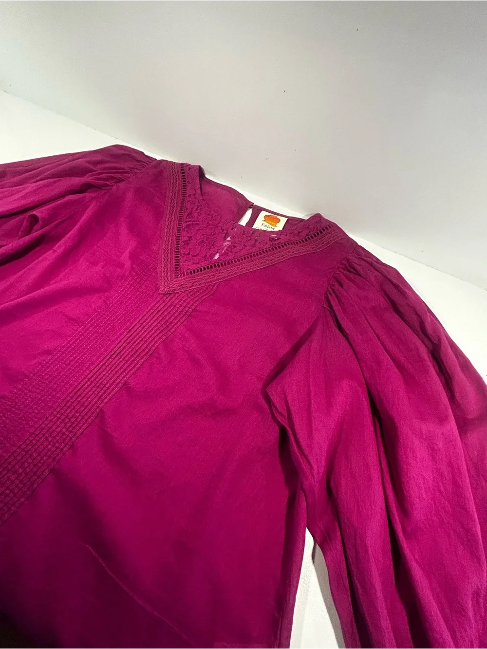 FARM Rio x Anthropologie Kelsie Blouse M Magenta Lace Puff Sleeve Cotton